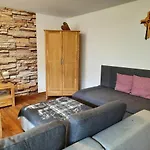 Kogler Apartment *